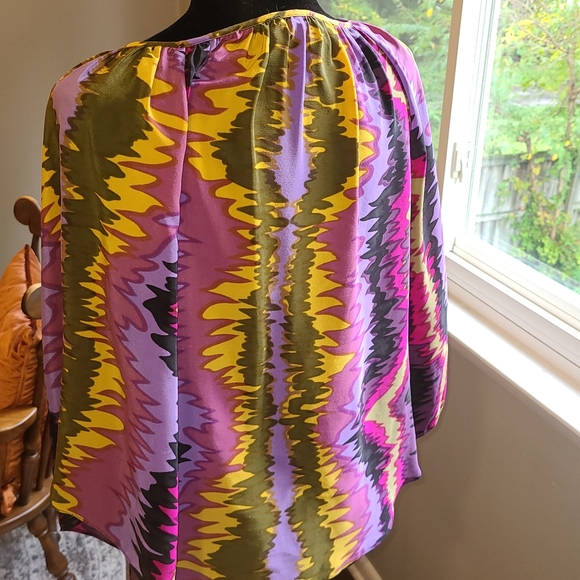 Alice & Trixie 100% silk blouse multicolor Sz S - Picture 5 of 8